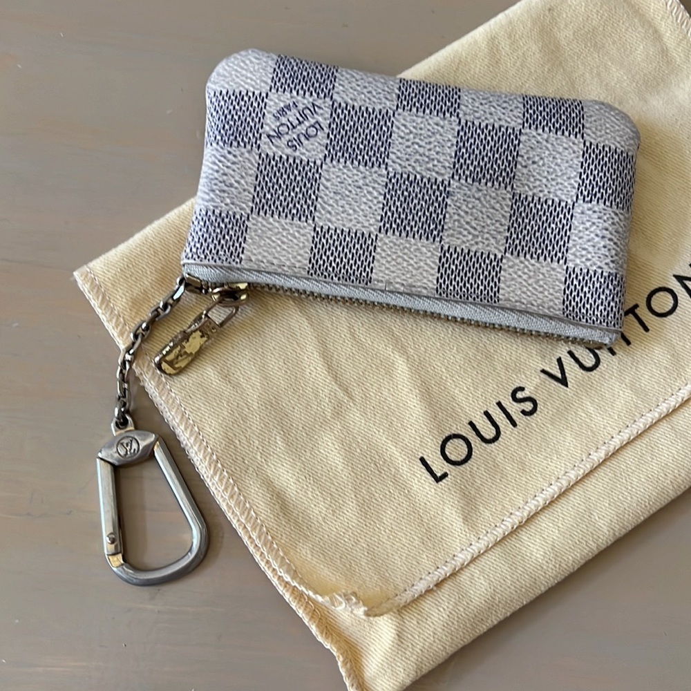 Louis Vuitton key case - Picture 2 of 5